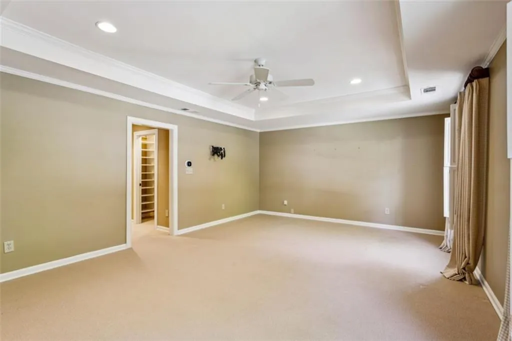 19 Mooregate Square Unit 19, Atlanta, Georgia 30327, 3 Bedrooms Bedrooms, ,2 BathroomsBathrooms,Residential,For Sale,19 Mooregate Square Unit 19,7678659