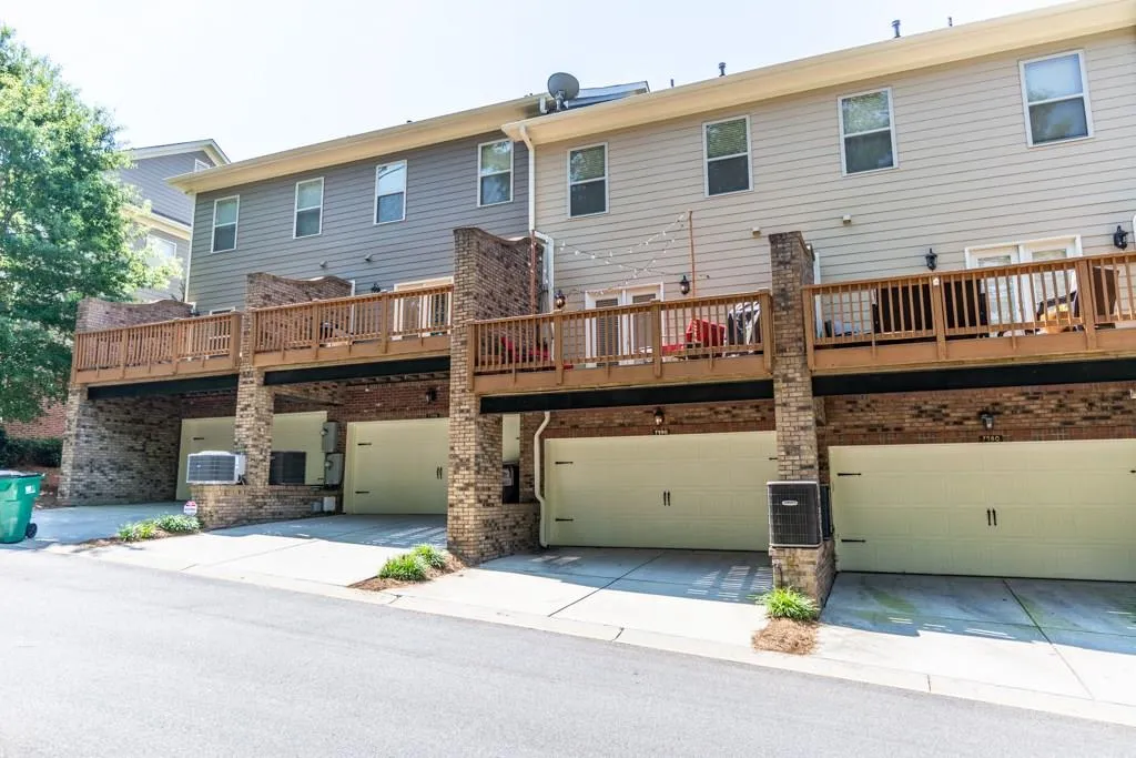 7290 Glisten Avenue Unit 94, Atlanta, Georgia 30328, 3 Bedrooms Bedrooms, ,3 BathroomsBathrooms,Residential,Sold,7290 Glisten Avenue Unit 94,6038177