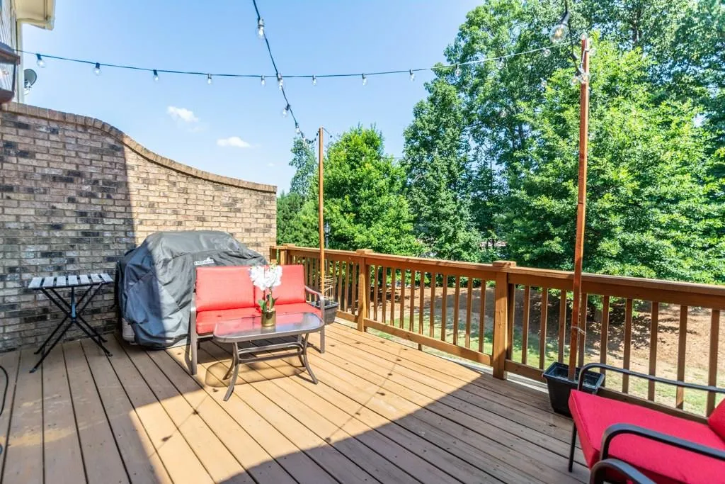 7290 Glisten Avenue Unit 94, Atlanta, Georgia 30328, 3 Bedrooms Bedrooms, ,3 BathroomsBathrooms,Residential,Sold,7290 Glisten Avenue Unit 94,6038177