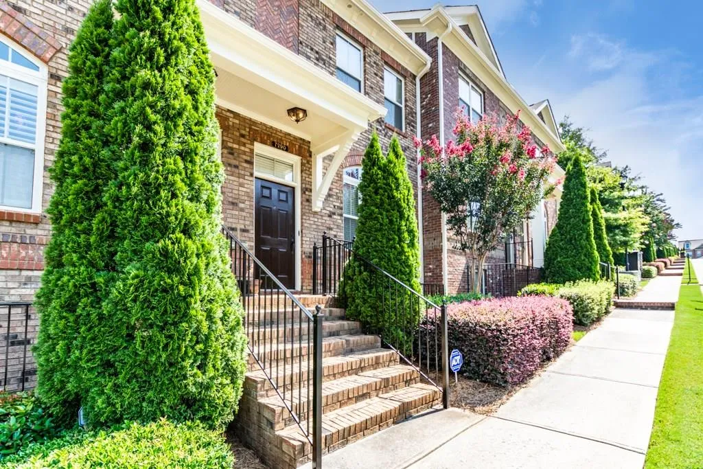 7290 Glisten Avenue Unit 94, Atlanta, Georgia 30328, 3 Bedrooms Bedrooms, ,3 BathroomsBathrooms,Residential,Sold,7290 Glisten Avenue Unit 94,6038177