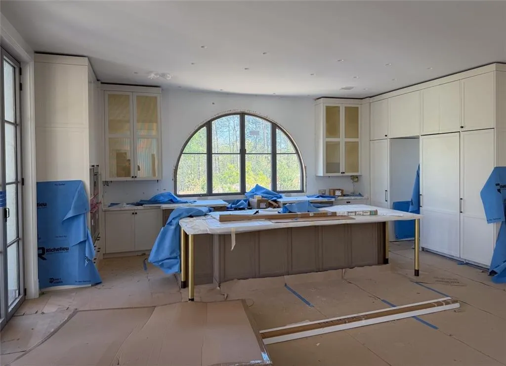 4388 Brookview Drive Se, Atlanta, Georgia 30339, 7 Bedrooms Bedrooms, 0 ,7 BathroomsBathrooms,Residential,For Sale,4388 Brookview Drive Se,7750507