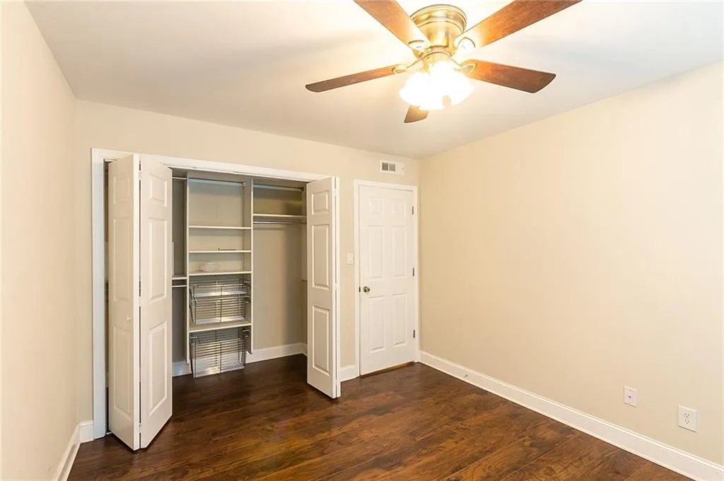 6980 Roswell Road Unit A4, Atlanta, Georgia 30328, 3 Bedrooms Bedrooms, ,2 BathroomsBathrooms,Residential,Sold,6980 Roswell Road Unit A4,6986744