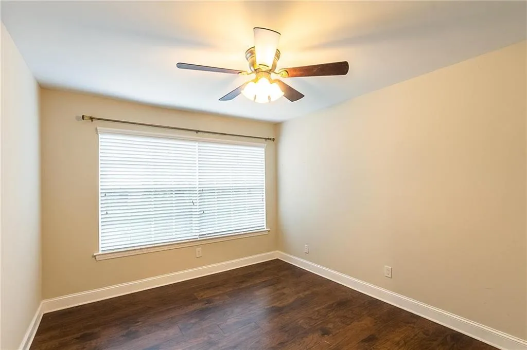 6980 Roswell Road Unit A4, Atlanta, Georgia 30328, 3 Bedrooms Bedrooms, ,2 BathroomsBathrooms,Residential,Sold,6980 Roswell Road Unit A4,6986744