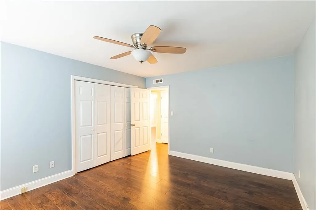 6980 Roswell Road Unit A4, Atlanta, Georgia 30328, 3 Bedrooms Bedrooms, ,2 BathroomsBathrooms,Residential,Sold,6980 Roswell Road Unit A4,6986744