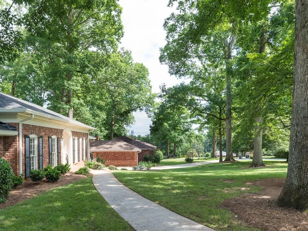 4775 Brinkley Lane, Sandy Springs, Georgia 30342, 3 Bedrooms Bedrooms, ,2 BathroomsBathrooms,Residential,Sold,4775 Brinkley Lane,6028344