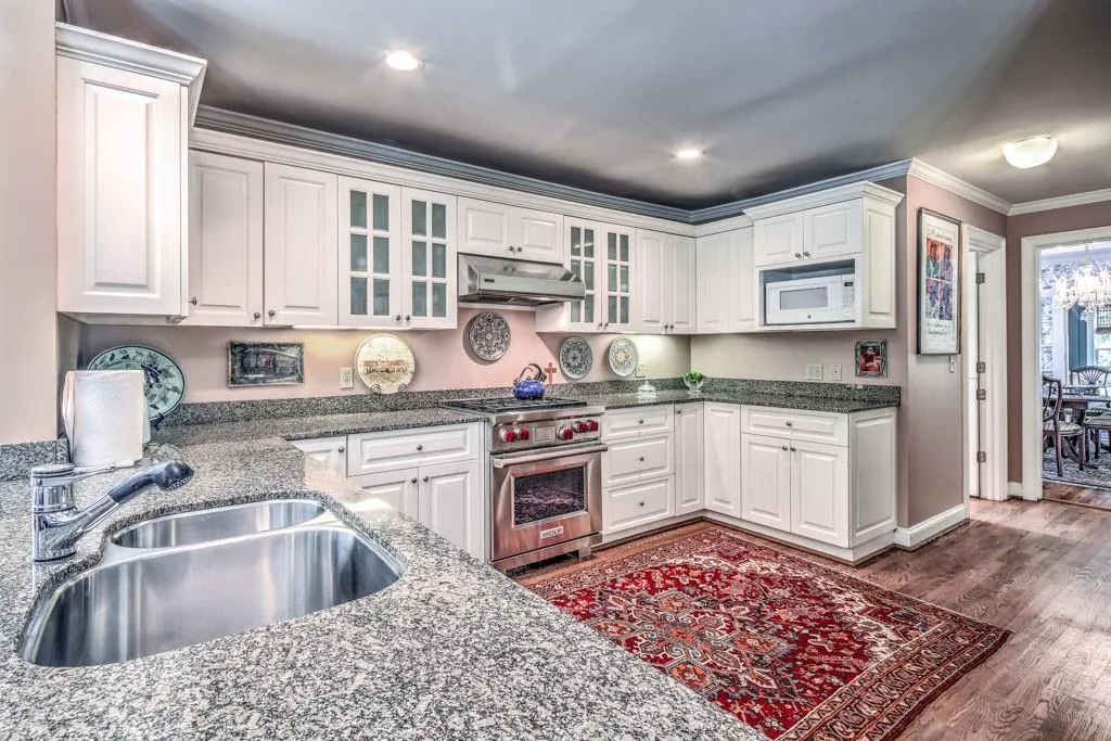776 Wellesley Drive Nw, Atlanta, Georgia 30305, 4 Bedrooms Bedrooms, ,3 BathroomsBathrooms,Residential,For Sale,776 Wellesley Drive Nw,7622528