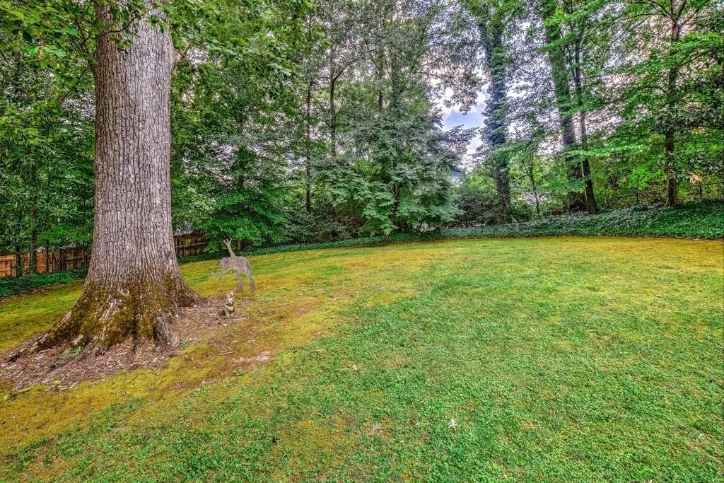 776 Wellesley Drive Nw, Atlanta, Georgia 30305, 4 Bedrooms Bedrooms, ,3 BathroomsBathrooms,Residential,For Sale,776 Wellesley Drive Nw,7622528