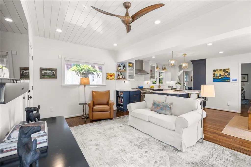 522 Trabert Avenue Nw, Atlanta, Georgia 30309, 3 Bedrooms Bedrooms, ,2 BathroomsBathrooms,Residential,For Sale,522 Trabert Avenue Nw,7638338