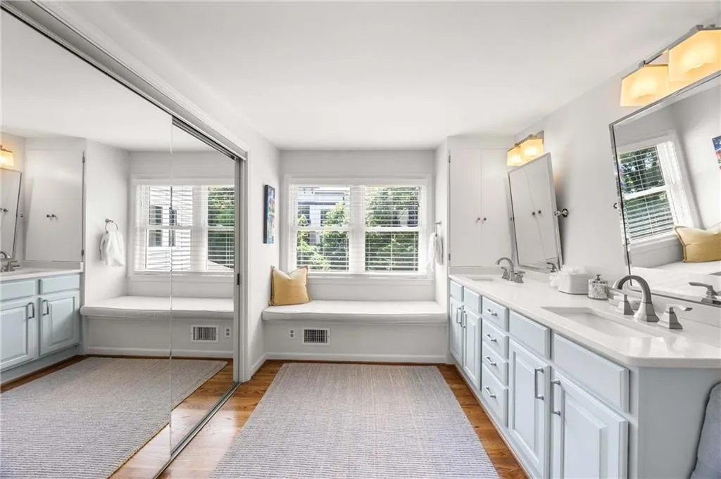 522 Trabert Avenue Nw, Atlanta, Georgia 30309, 3 Bedrooms Bedrooms, ,2 BathroomsBathrooms,Residential,For Sale,522 Trabert Avenue Nw,7638338