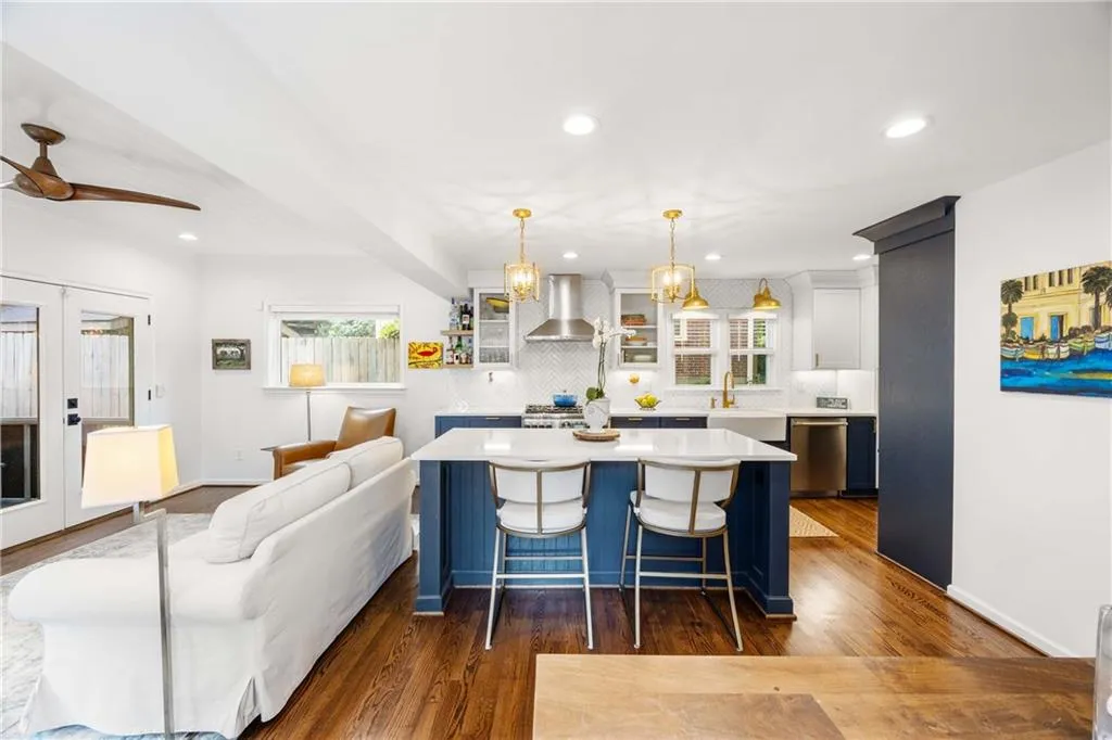 522 Trabert Avenue Nw, Atlanta, Georgia 30309, 3 Bedrooms Bedrooms, ,2 BathroomsBathrooms,Residential,For Sale,522 Trabert Avenue Nw,7638338