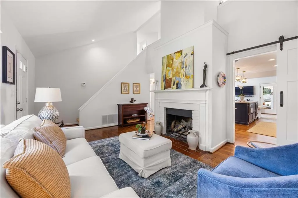 522 Trabert Avenue Nw, Atlanta, Georgia 30309, 3 Bedrooms Bedrooms, ,2 BathroomsBathrooms,Residential,For Sale,522 Trabert Avenue Nw,7638338