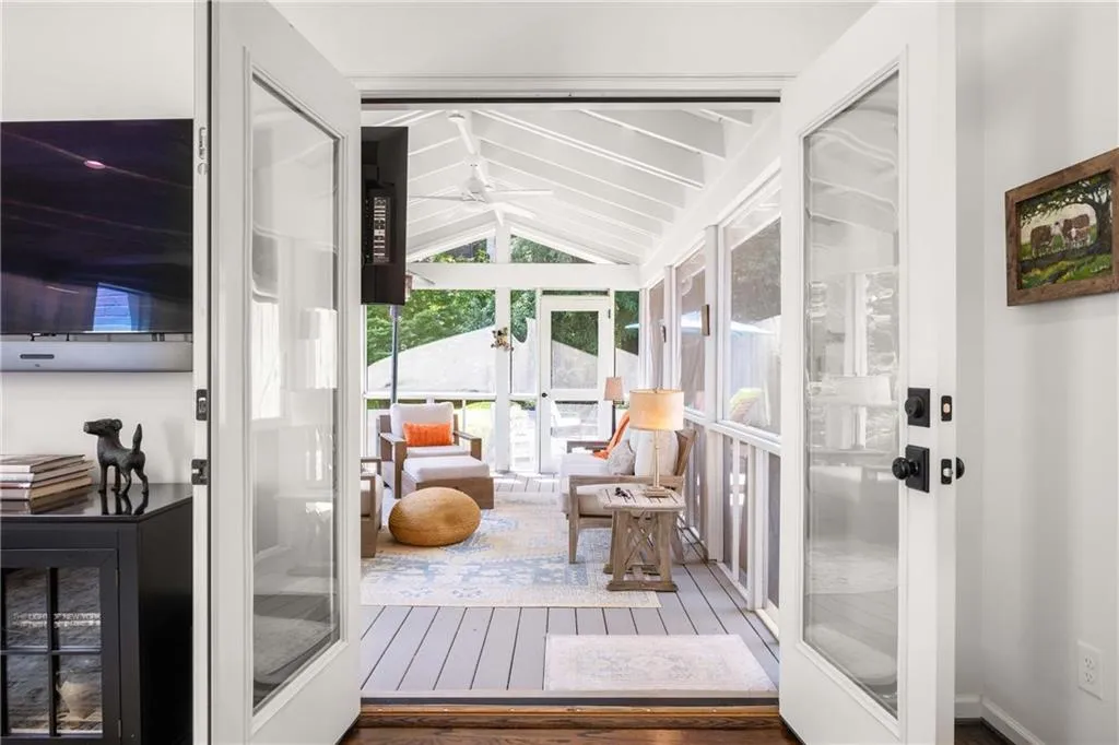 522 Trabert Avenue Nw, Atlanta, Georgia 30309, 3 Bedrooms Bedrooms, ,2 BathroomsBathrooms,Residential,For Sale,522 Trabert Avenue Nw,7638338
