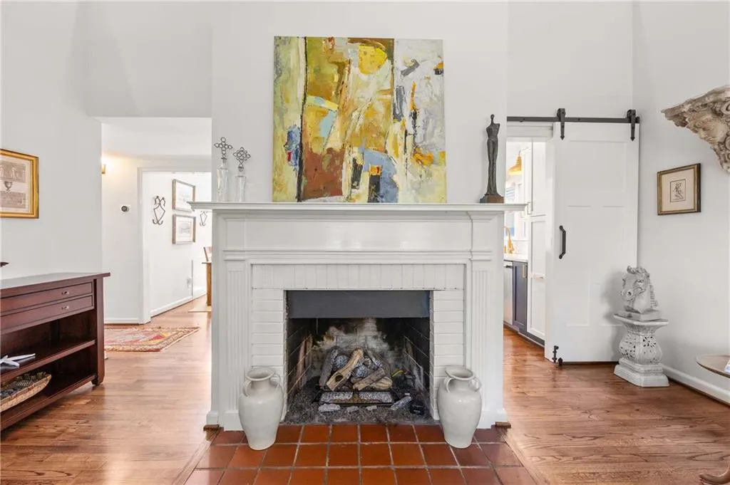 522 Trabert Avenue Nw, Atlanta, Georgia 30309, 3 Bedrooms Bedrooms, ,2 BathroomsBathrooms,Residential,For Sale,522 Trabert Avenue Nw,7638338