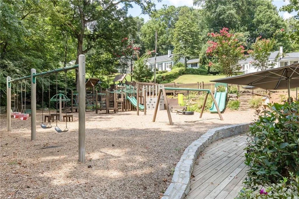 522 Trabert Avenue Nw, Atlanta, Georgia 30309, 3 Bedrooms Bedrooms, ,2 BathroomsBathrooms,Residential,For Sale,522 Trabert Avenue Nw,7638338