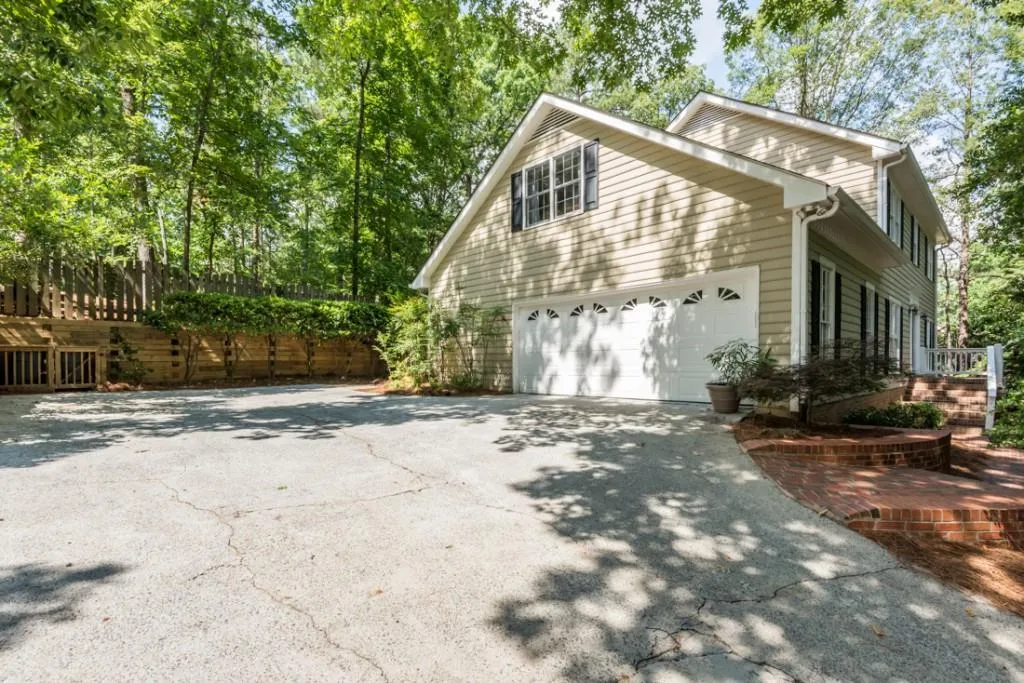 330 Stone Mill Trail, Sandy Springs, Georgia 30328, 5 Bedrooms Bedrooms, ,3 BathroomsBathrooms,Residential,Sold,330 Stone Mill Trail,5864537