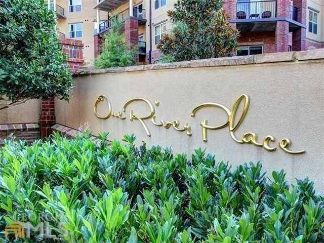 200 River Vista Drive Unit 103, Atlanta, Georgia 30339, 2 Bedrooms Bedrooms, ,2 BathroomsBathrooms,Residential,Sold,200 River Vista Drive Unit 103,5657510