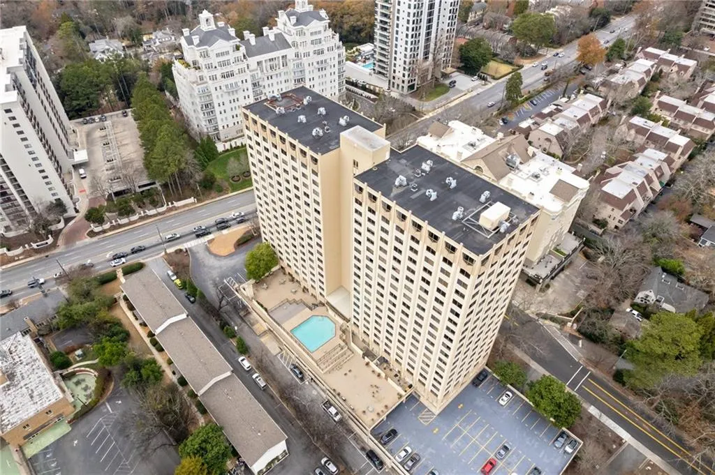 2479 Peachtree Road Ne Unit 402, Atlanta, Georgia 30305, 1 Bedroom Bedrooms, 0 ,1 BathroomBathrooms,Residential,For Sale,2479 Peachtree Road Ne Unit 402,7698266