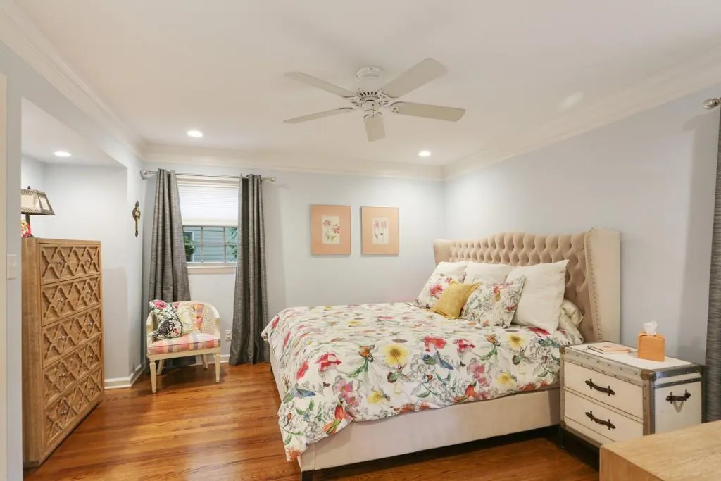 350 Thornwood Drive, Sandy Springs, Georgia 30328, 4 Bedrooms Bedrooms, ,4 BathroomsBathrooms,Residential,Sold,350 Thornwood Drive,6582777