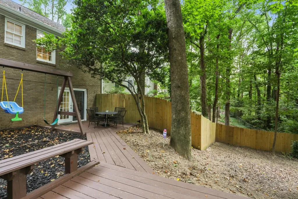 350 Thornwood Drive, Sandy Springs, Georgia 30328, 4 Bedrooms Bedrooms, ,4 BathroomsBathrooms,Residential,Sold,350 Thornwood Drive,6582777