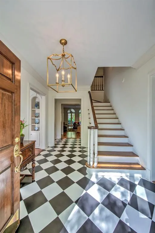20 Old Maryland Chase, Sandy Springs, Georgia 30327, 5 Bedrooms Bedrooms, ,4 BathroomsBathrooms,Residential,Sold,20 Old Maryland Chase,5999136