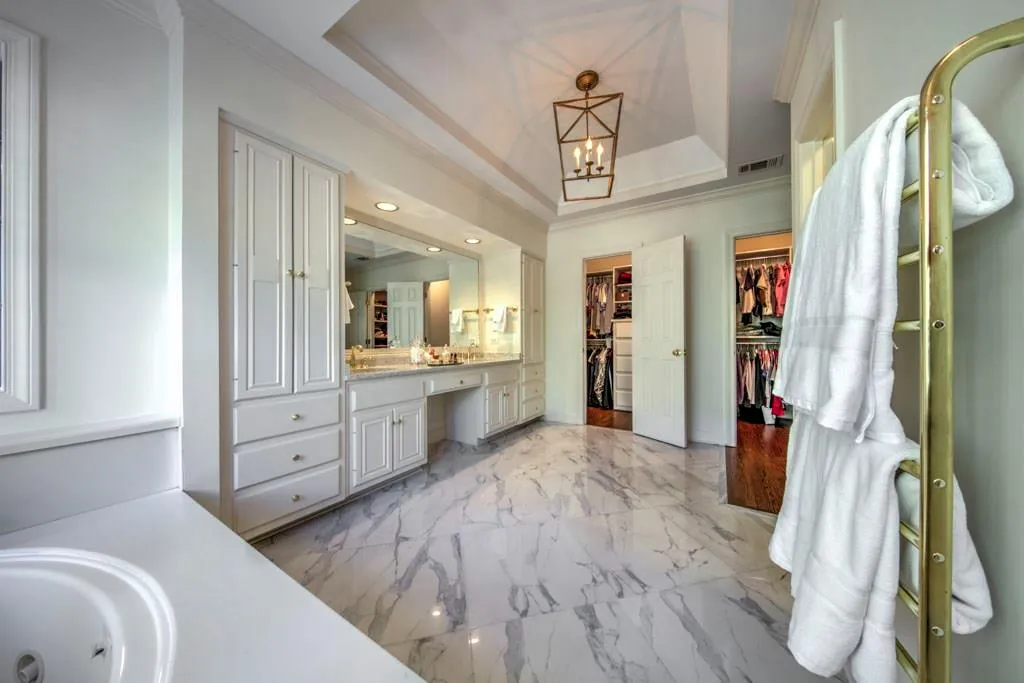 20 Old Maryland Chase, Sandy Springs, Georgia 30327, 5 Bedrooms Bedrooms, ,4 BathroomsBathrooms,Residential,Sold,20 Old Maryland Chase,5999136