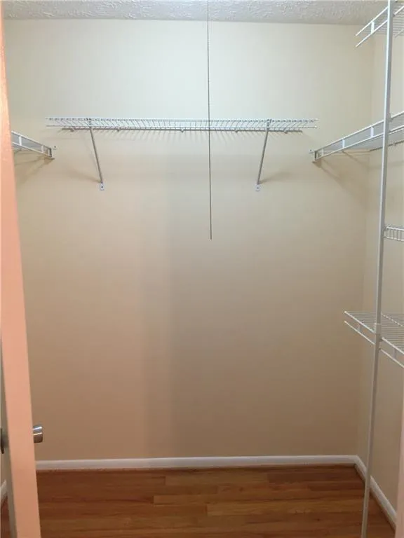 5145 Roswell Road Unit #9, Atlanta, Georgia 30342, 2 Bedrooms Bedrooms, ,1 BathroomBathrooms,Residential,Sold,5145 Roswell Road Unit #9,5614305