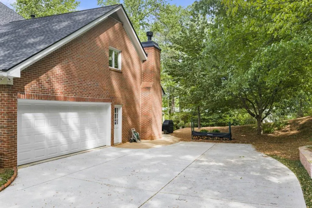 300 Waterpine Court, Atlanta, Georgia 30350, 5 Bedrooms Bedrooms, ,4 BathroomsBathrooms,Residential,For Sale,300 Waterpine Court,7757480