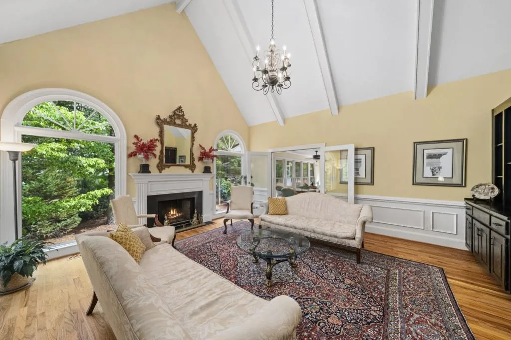 300 Waterpine Court, Atlanta, Georgia 30350, 5 Bedrooms Bedrooms, ,4 BathroomsBathrooms,Residential,For Sale,300 Waterpine Court,7757480