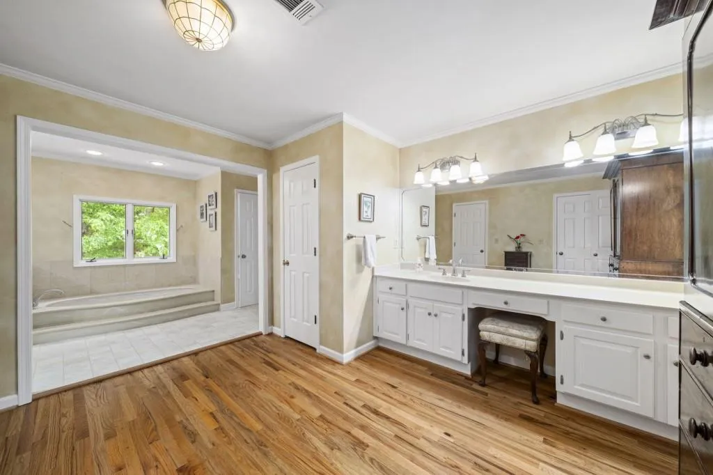300 Waterpine Court, Atlanta, Georgia 30350, 5 Bedrooms Bedrooms, ,4 BathroomsBathrooms,Residential,For Sale,300 Waterpine Court,7757480