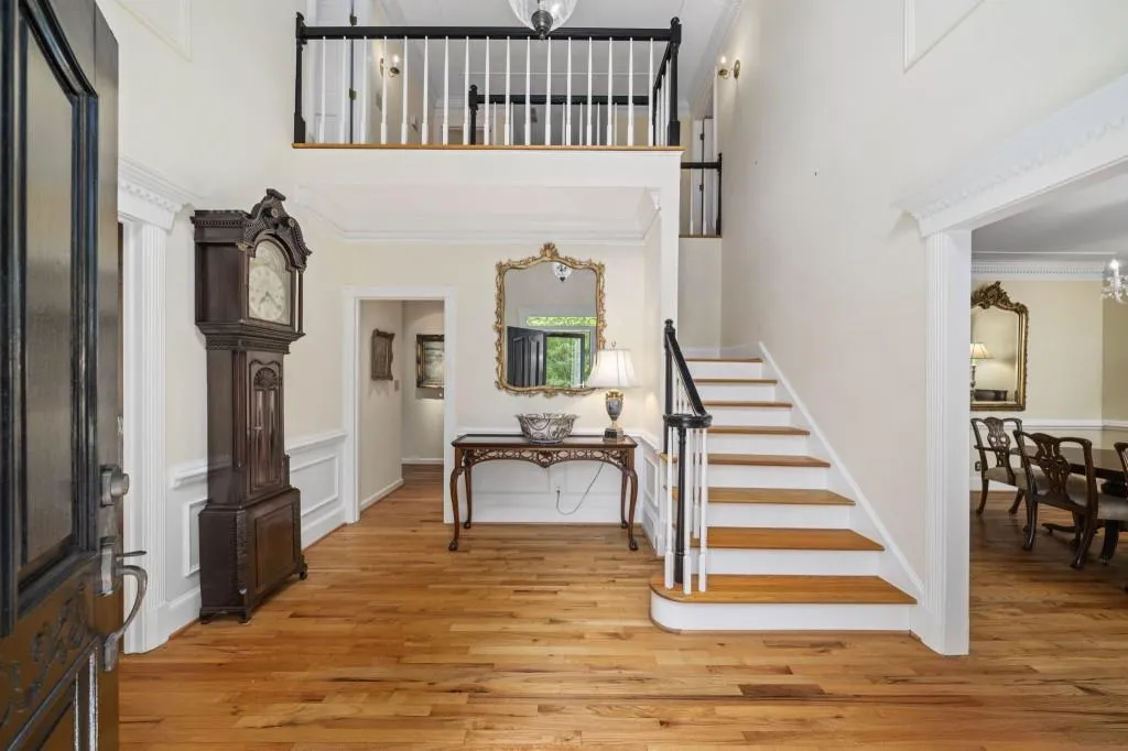 300 Waterpine Court, Atlanta, Georgia 30350, 5 Bedrooms Bedrooms, ,4 BathroomsBathrooms,Residential,For Sale,300 Waterpine Court,7757480