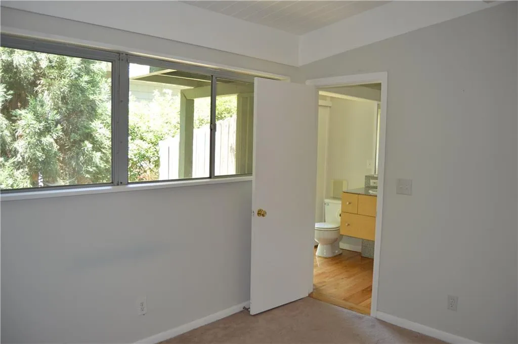 6408 Cherry Tree Lane, Sandy Springs, Georgia 30328, 3 Bedrooms Bedrooms, ,3 BathroomsBathrooms,Residential,Sold,6408 Cherry Tree Lane,5711128