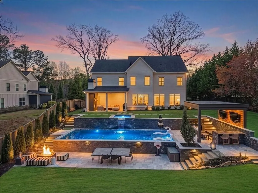 5849 Long Island Drive Nw, Atlanta, Georgia 30328, 6 Bedrooms Bedrooms, ,4 BathroomsBathrooms,Residential,For Sale,5849 Long Island Drive Nw,7737501