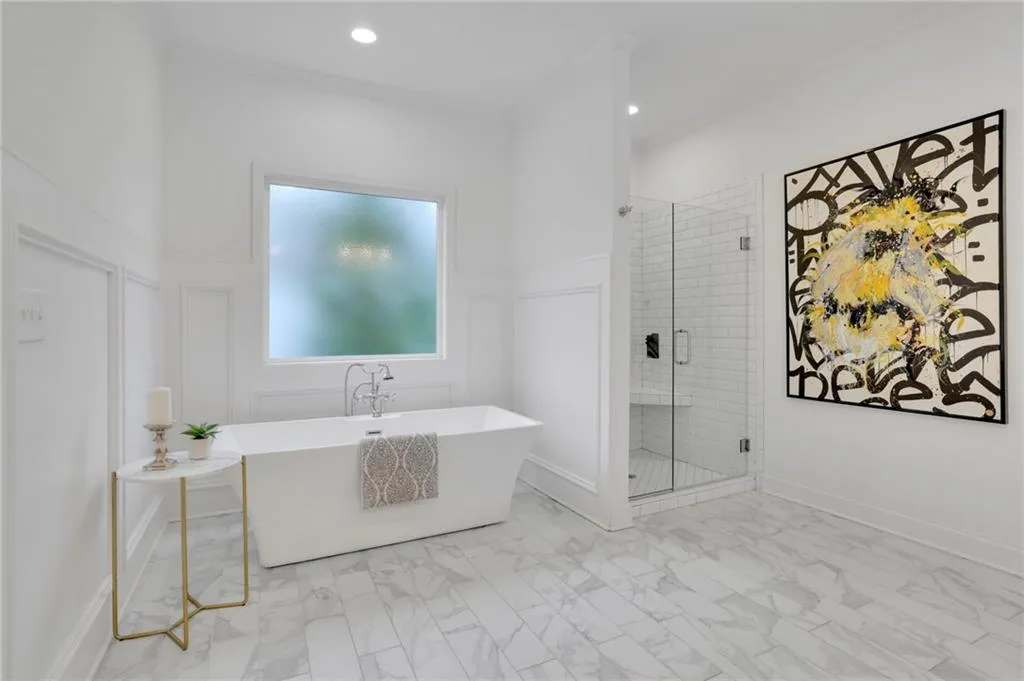 5849 Long Island Drive Nw, Atlanta, Georgia 30328, 6 Bedrooms Bedrooms, ,4 BathroomsBathrooms,Residential,For Sale,5849 Long Island Drive Nw,7737501