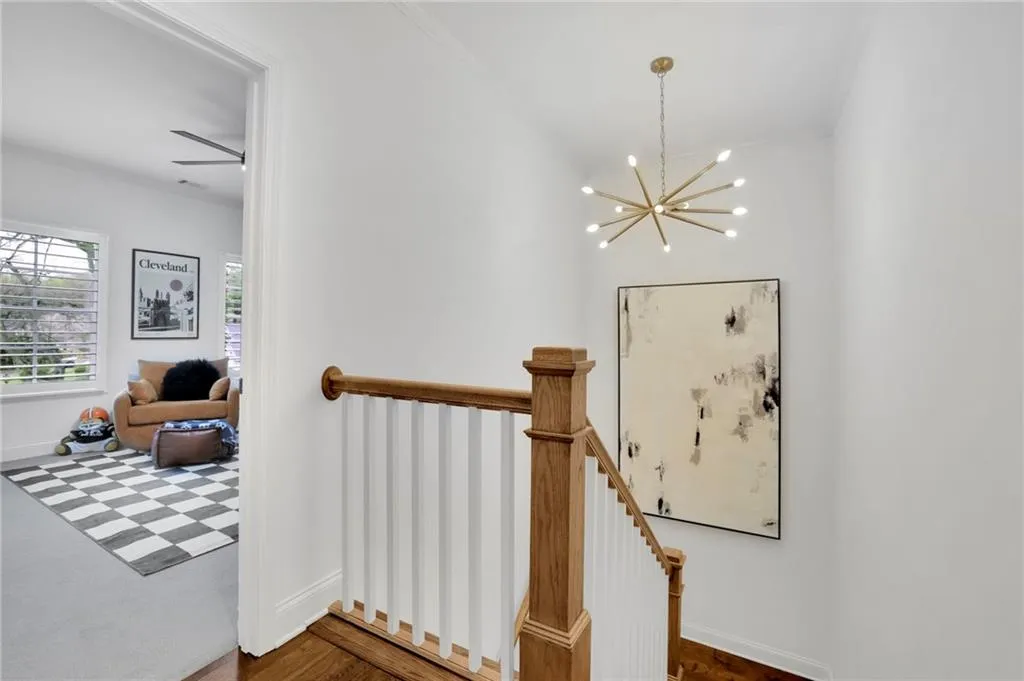 5849 Long Island Drive Nw, Atlanta, Georgia 30328, 6 Bedrooms Bedrooms, ,4 BathroomsBathrooms,Residential,For Sale,5849 Long Island Drive Nw,7737501