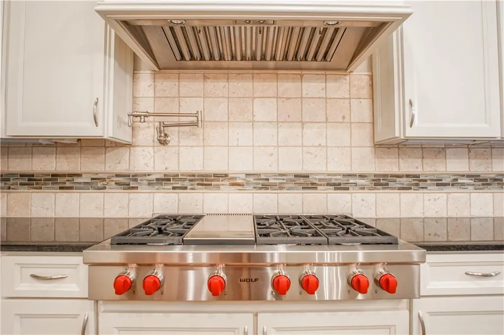 215 Penrith Place, Sandy Springs, Georgia 30350, 6 Bedrooms Bedrooms, ,6 BathroomsBathrooms,Residential,Sold,215 Penrith Place,6953832 215 Penrith Place, Sandy Springs, Georgia 30350, 6 Bedrooms Bedrooms, ,6 BathroomsBathrooms,Residential,Sold,215 Penrith Place,6953832