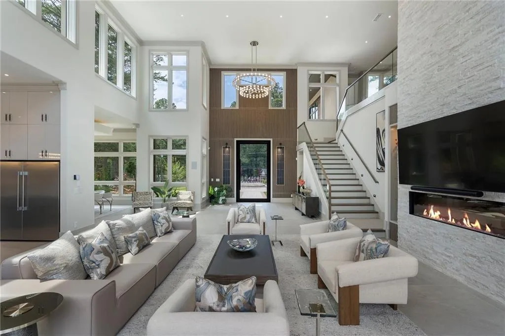 24' tall expansive Great Room with open layout