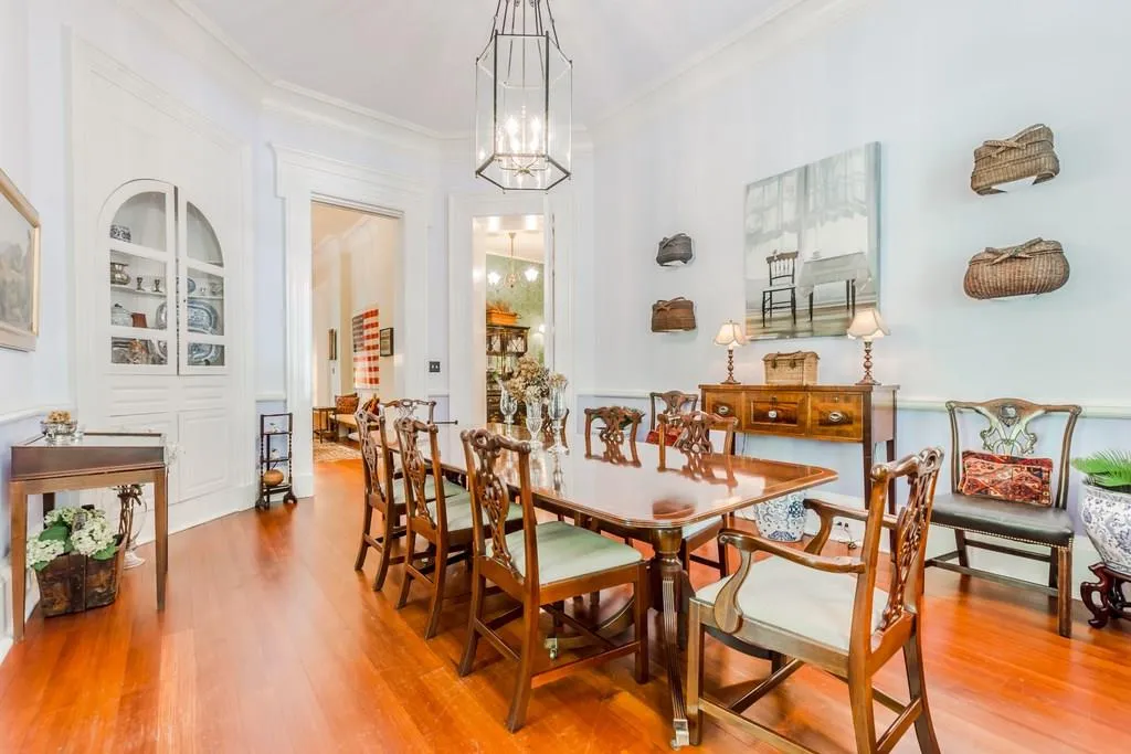 11 Ne The Croft Court Ne, Atlanta, Georgia 30342, 5 Bedrooms Bedrooms, ,4 BathroomsBathrooms,Residential,Sold,11 Ne The Croft Court Ne,6037510