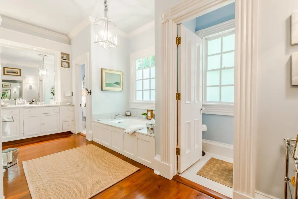 11 Ne The Croft Court Ne, Atlanta, Georgia 30342, 5 Bedrooms Bedrooms, ,4 BathroomsBathrooms,Residential,Sold,11 Ne The Croft Court Ne,6037510