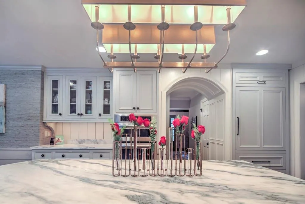 6190 Heards Creek Drive, Sandy Springs, Georgia 30328, 6 Bedrooms Bedrooms, ,4 BathroomsBathrooms,Residential,Sold,6190 Heards Creek Drive,5878854