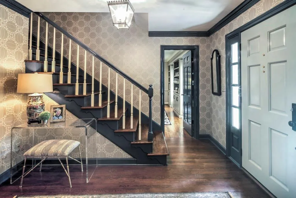 6190 Heards Creek Drive, Sandy Springs, Georgia 30328, 6 Bedrooms Bedrooms, ,4 BathroomsBathrooms,Residential,Sold,6190 Heards Creek Drive,5878854