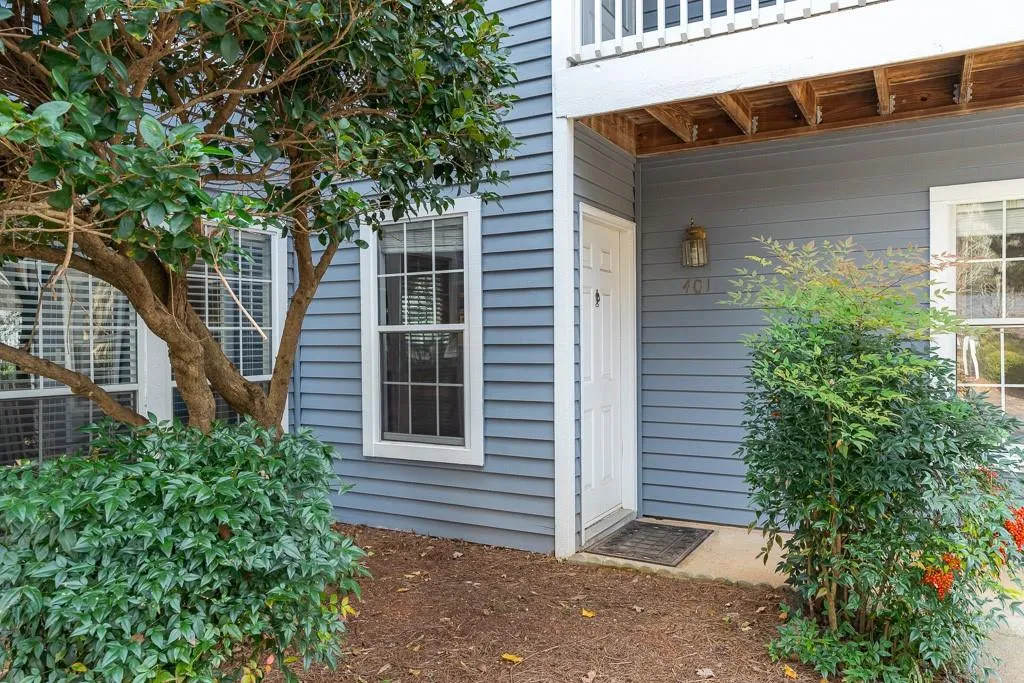 401 Gettysburg Place, Sandy Springs, Georgia 30350, 2 Bedrooms Bedrooms, ,2 BathroomsBathrooms,Residential,Sold,401 Gettysburg Place,6971081