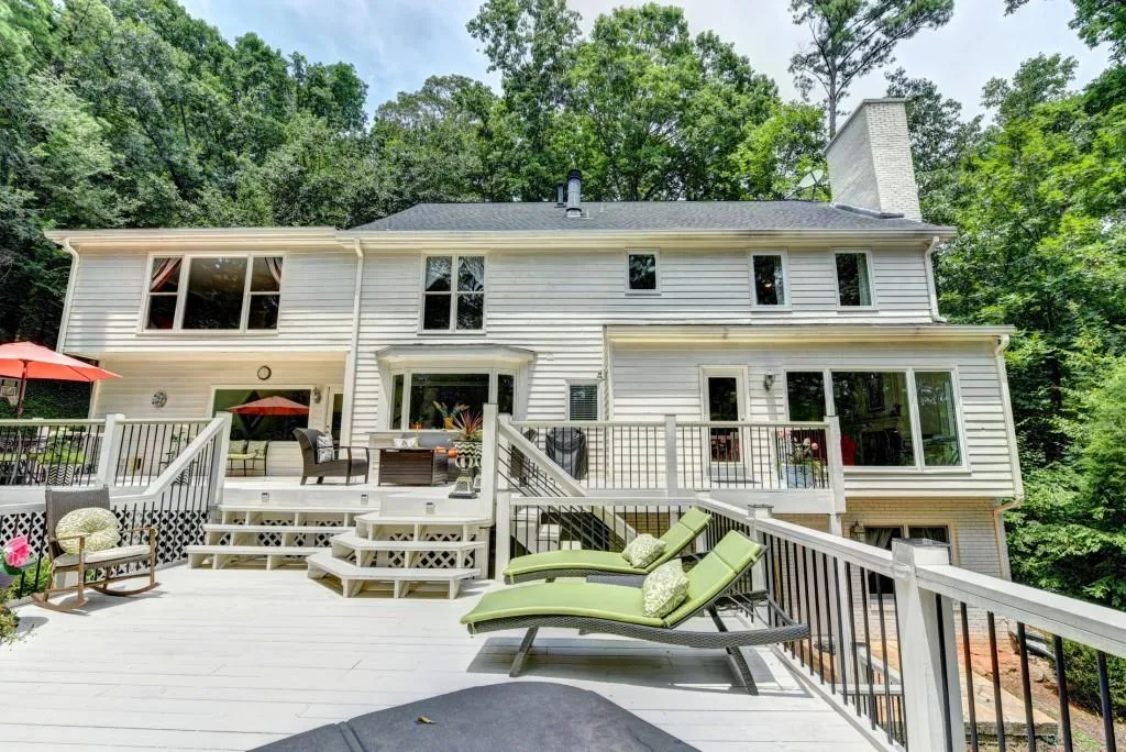 9667 Huntcliff Trace, Sandy Springs, Georgia 30350, 4 Bedrooms Bedrooms, ,4 BathroomsBathrooms,Residential,Sold,9667 Huntcliff Trace,5884492