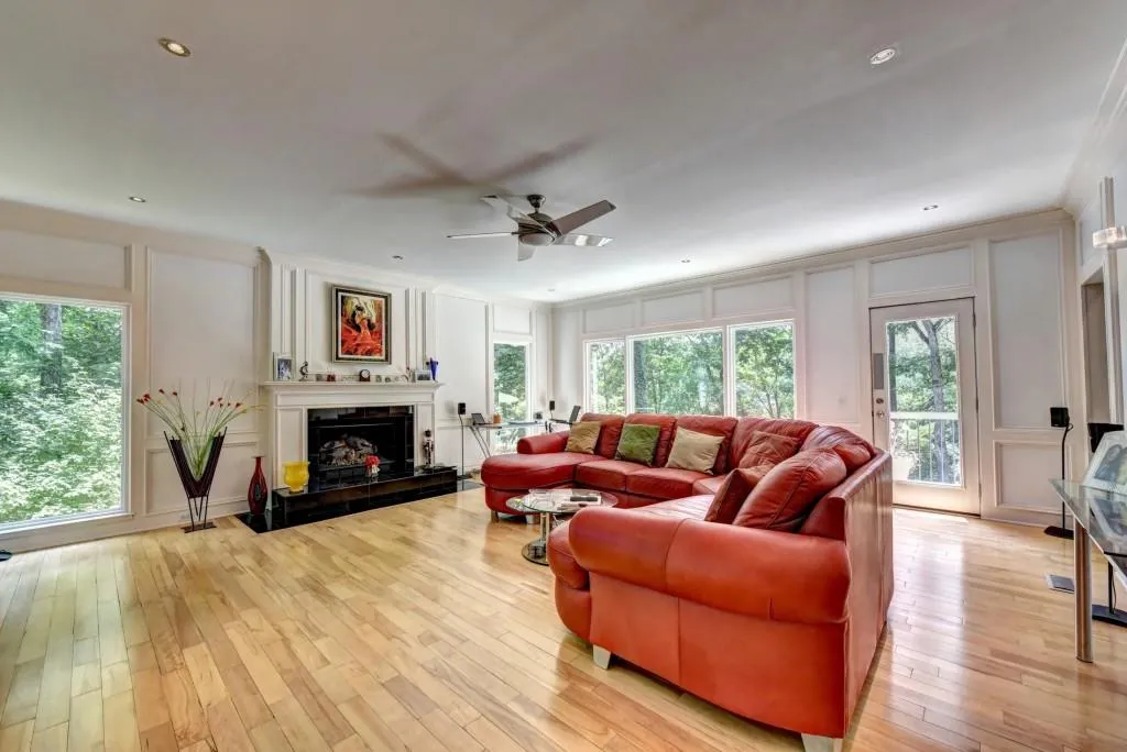 9667 Huntcliff Trace, Sandy Springs, Georgia 30350, 4 Bedrooms Bedrooms, ,4 BathroomsBathrooms,Residential,Sold,9667 Huntcliff Trace,5884492