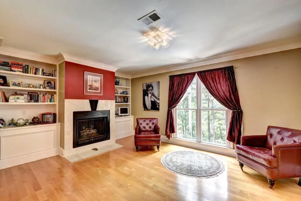 9667 Huntcliff Trace, Sandy Springs, Georgia 30350, 4 Bedrooms Bedrooms, ,4 BathroomsBathrooms,Residential,Sold,9667 Huntcliff Trace,5884492