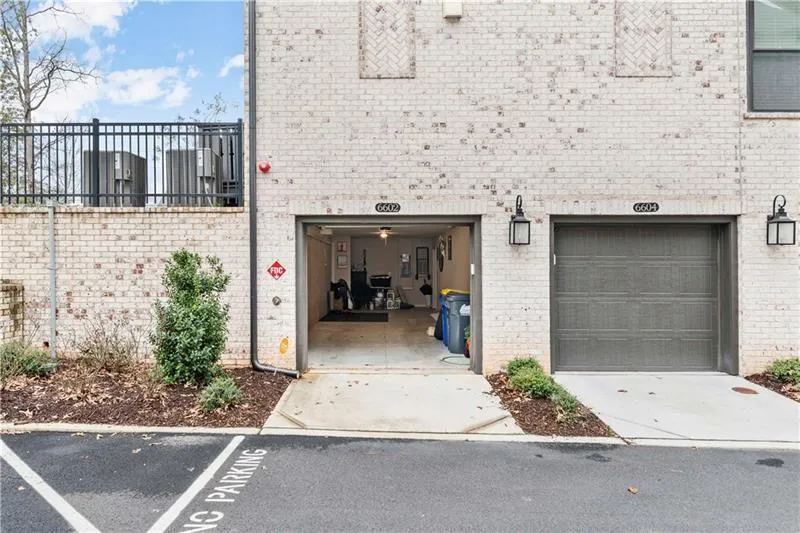 6602 Sterling Drive, Atlanta, Georgia 30328, 1 Bedroom Bedrooms, ,1 BathroomBathrooms,Residential,Sold,6602 Sterling Drive,7161918