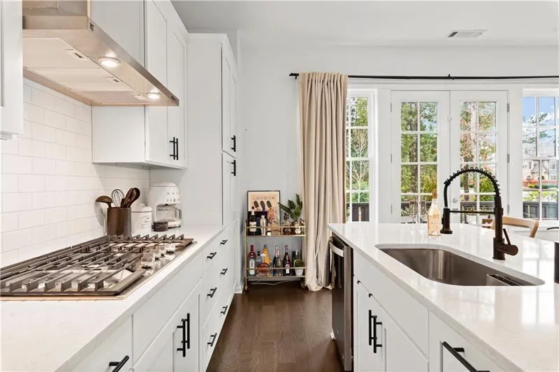 6602 Sterling Drive, Atlanta, Georgia 30328, 1 Bedroom Bedrooms, ,1 BathroomBathrooms,Residential,Sold,6602 Sterling Drive,7161918