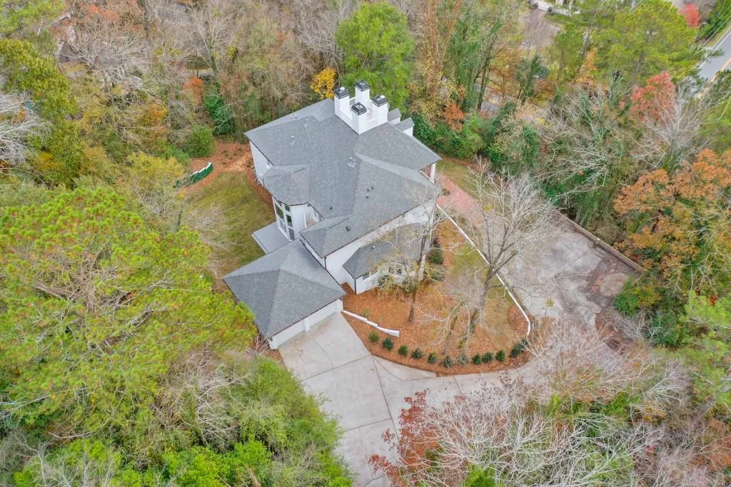 5127 Powers Ferry Road, Sandy Springs, Georgia 30327, 5 Bedrooms Bedrooms, ,5 BathroomsBathrooms,Residential,Sold,5127 Powers Ferry Road,7139377