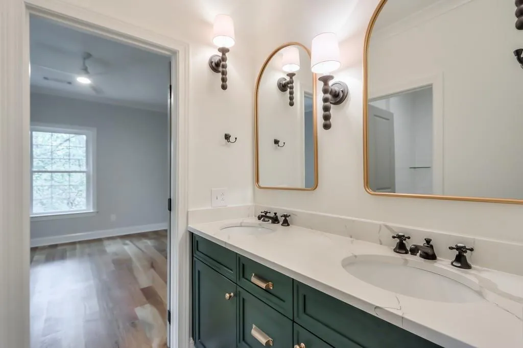 5127 Powers Ferry Road, Sandy Springs, Georgia 30327, 5 Bedrooms Bedrooms, ,5 BathroomsBathrooms,Residential,Sold,5127 Powers Ferry Road,7139377