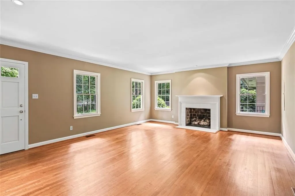 152 Burdette Road Nw, Atlanta, Georgia 30327, 3 Bedrooms Bedrooms, ,2 BathroomsBathrooms,Residential,Sold,152 Burdette Road Nw,6891462