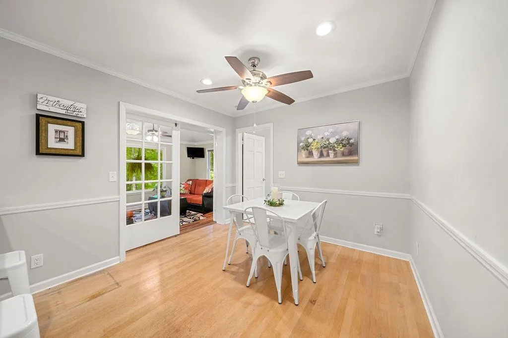 6360 Colewood Court, Atlanta, Georgia 30328, 3 Bedrooms Bedrooms, ,2 BathroomsBathrooms,Residential,Sold,6360 Colewood Court,7111476